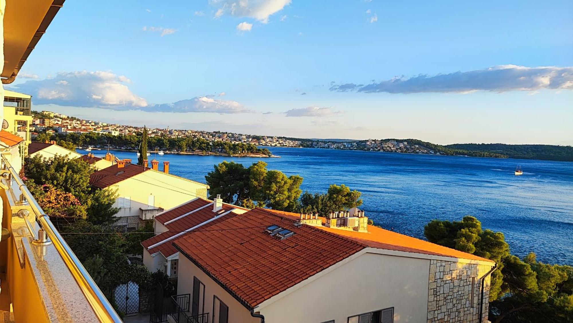 Villa Penava, Private Beach, Pool And 7Min To Trogir Eksteriør billede