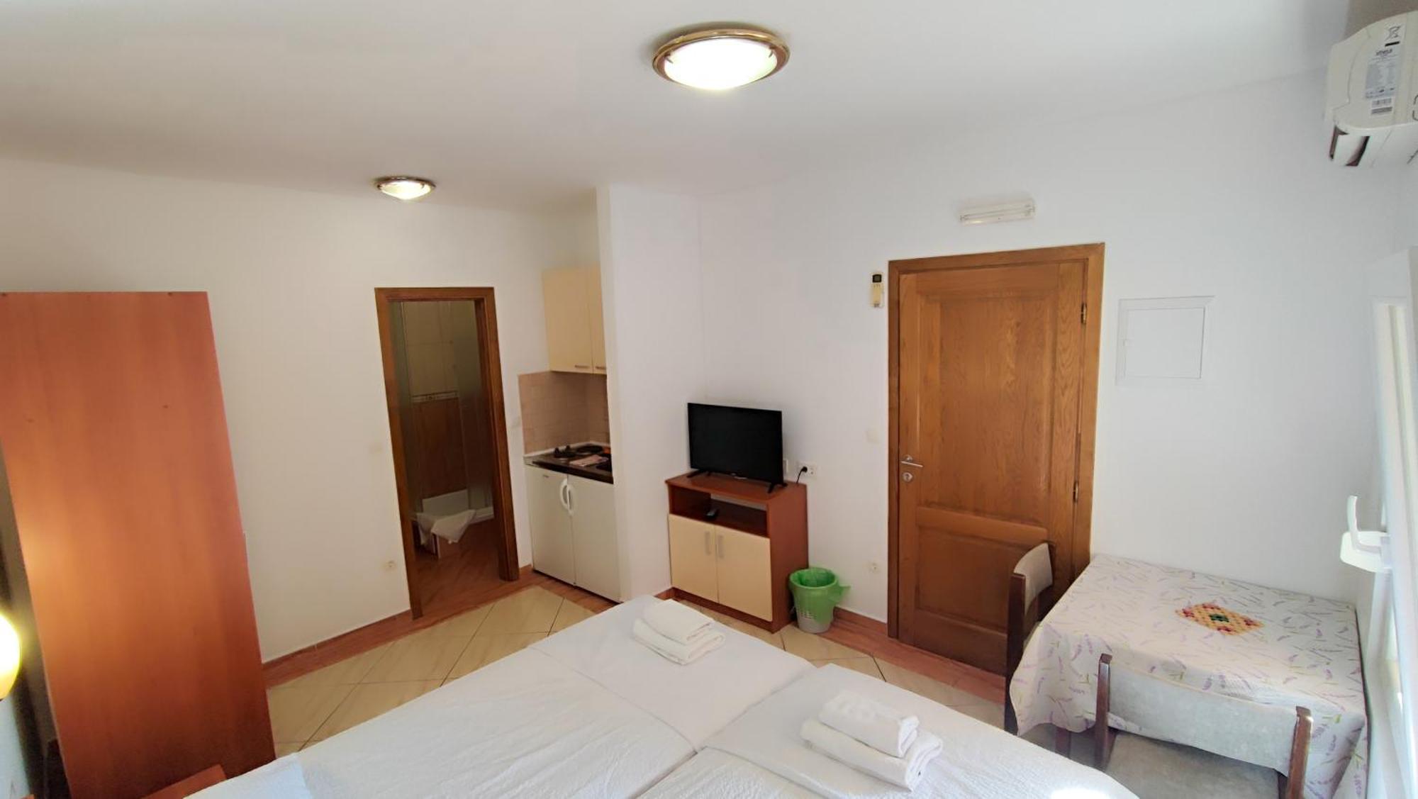 Villa Penava, Private Beach, Pool And 7Min To Trogir Værelse billede