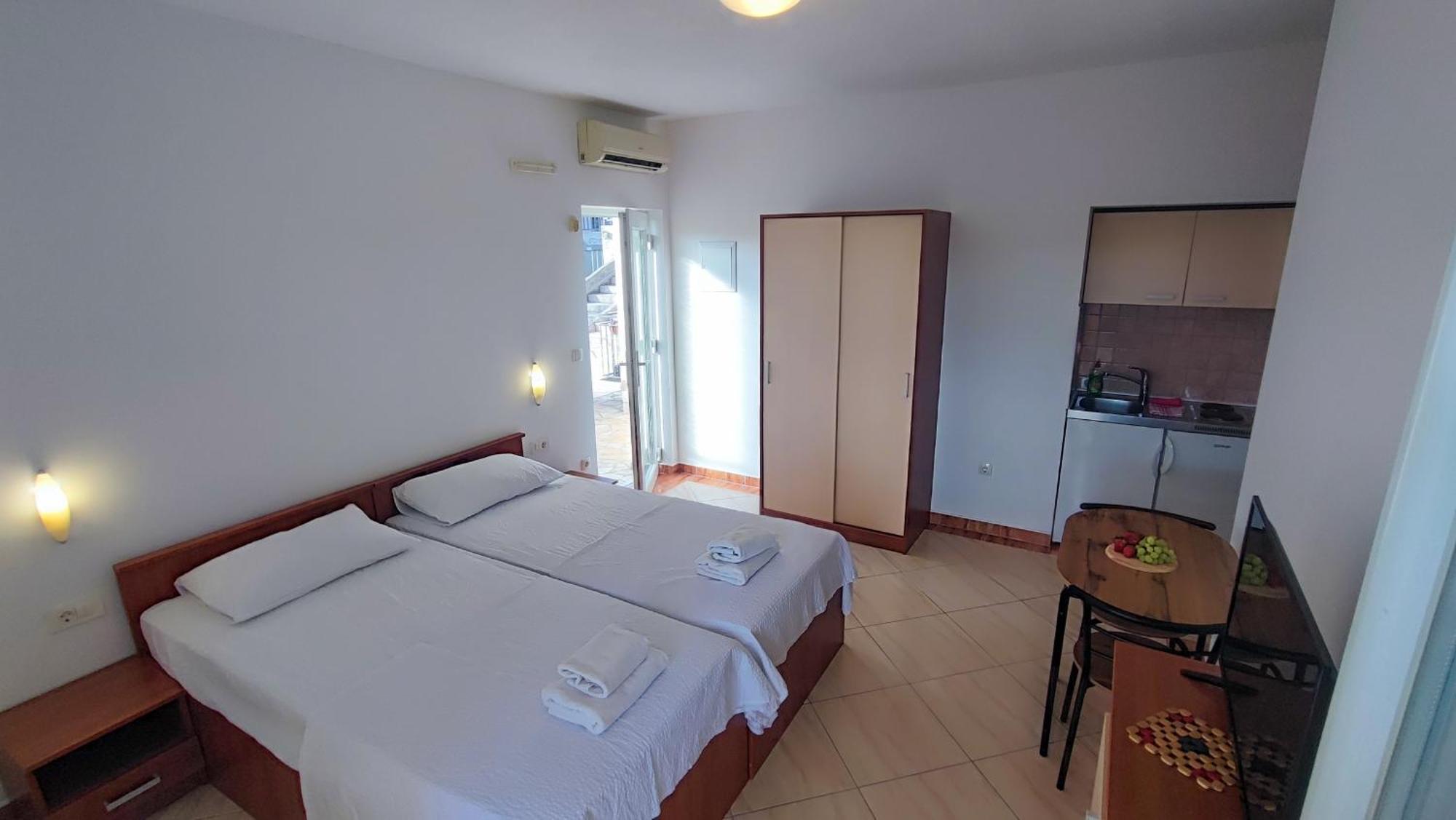 Villa Penava, Private Beach, Pool And 7Min To Trogir Værelse billede
