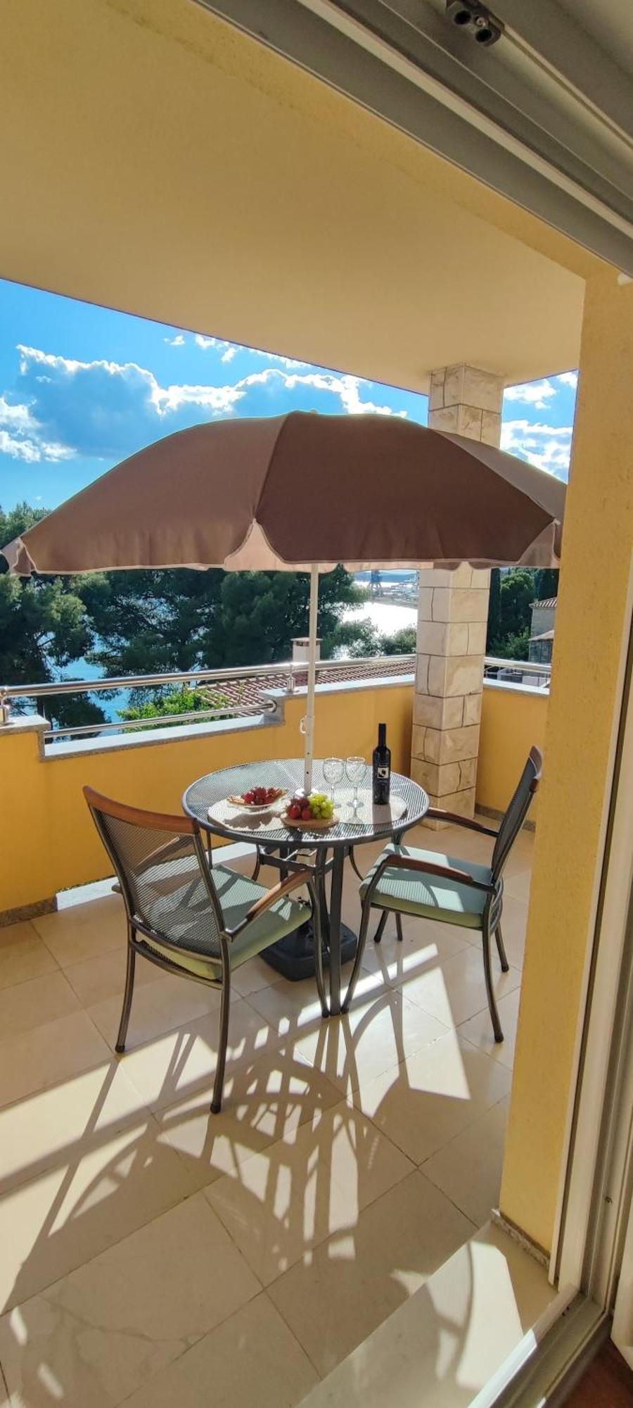 Villa Penava, Private Beach, Pool And 7Min To Trogir Værelse billede