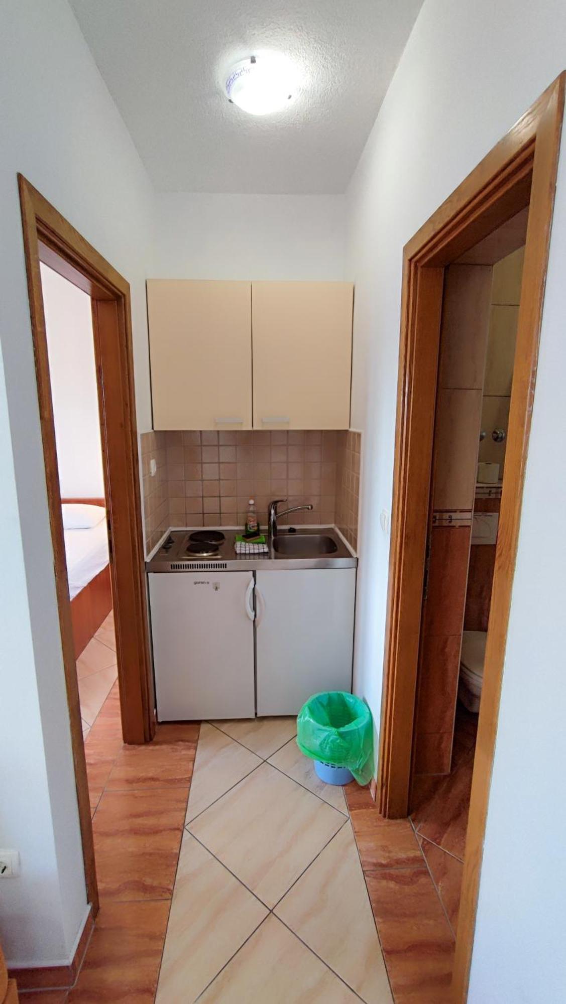 Villa Penava, Private Beach, Pool And 7Min To Trogir Værelse billede
