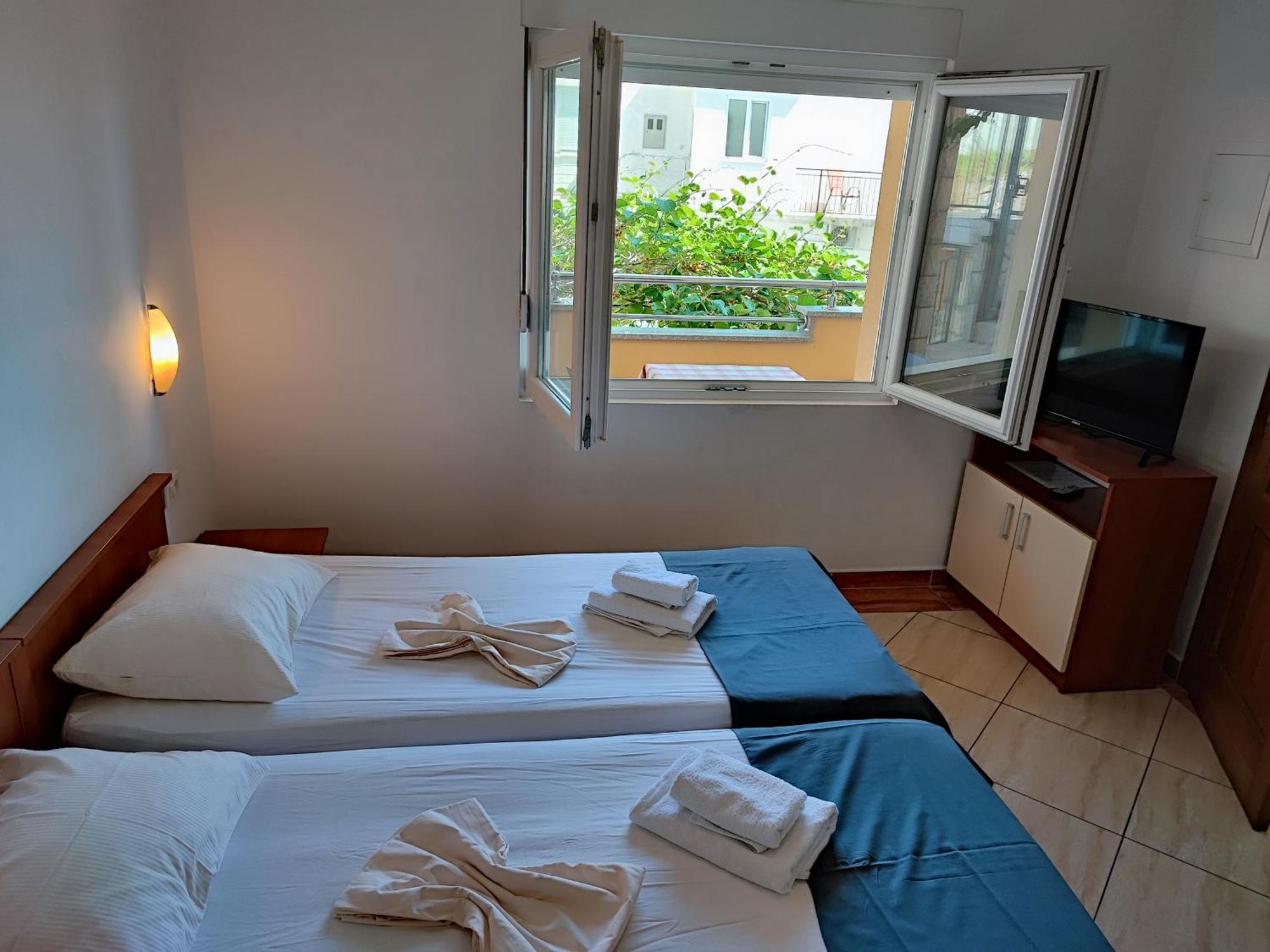 Villa Penava, Private Beach, Pool And 7Min To Trogir Værelse billede