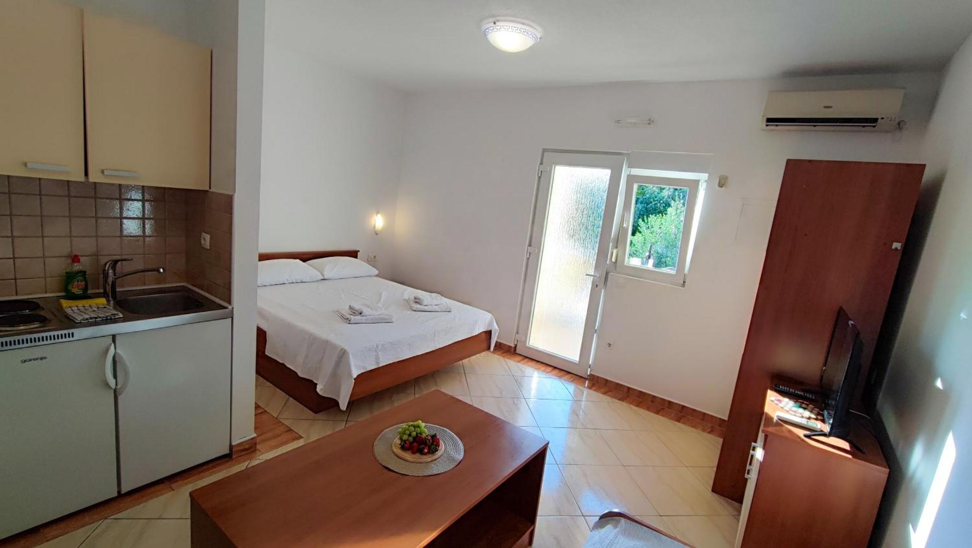 Villa Penava, Private Beach, Pool And 7Min To Trogir Værelse billede